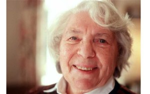 Mary-Stewart_2912427b